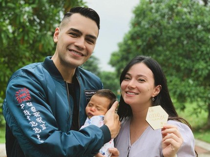 Cerita Asmirandah Pindah Agama Saat Menikah dengan Jonas Rivano, Ternyata...