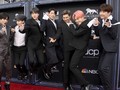 Kebahagiaan BTS Tampil Full Member dalam MTV Unplugged