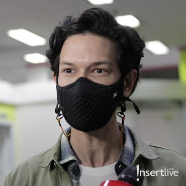 Diisukan Dekat dengan Luna Maya, Ini Respons Dimas Beck