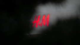 Laba H&M Melorot 90 Persen pada 2020, Ribuan Cabang Ditutup 