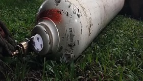 VIDEO: Tragis, Bocah 4 tahun Tewas Tertimpa Tabung Gas 50 Kg