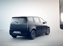 Menuju Mobil Listrik Sejuta Umat