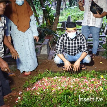 Firasat Ruri Repvblik Sebelum Sang Ayah Meninggal Dunia