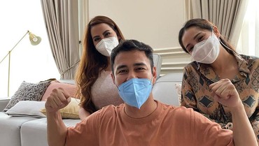 Raffi Ahmad Pamer Momen Nagita Slavina dan Nita Thalia Akur