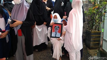 Istri langsung jemput jasad Kapten Afwan di rumah sakit