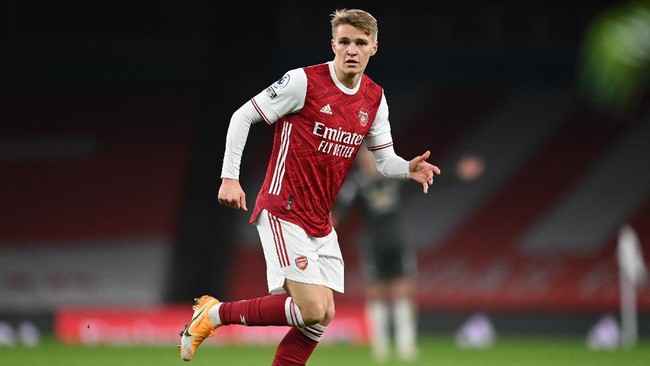 Arsenal mencapai kata sepakat dengan Real Madrid terkait transfer Martin Odegaard pada Rabu (18/8) waktu setempat.