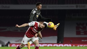 Hasil Liga Inggris: Arsenal vs Man Utd Seri
