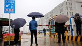 Tim (WHO) menyelidiki asal-usul penyebaran virus corona Covid-19 dengan mengunjungi pasar dan rumah sakit di Wuhan.