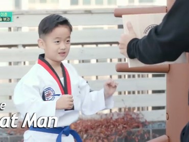 Bisa Pecahkan Kayu, Ternyata Anak Kim Jae Won Jago Bela Diri