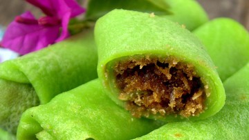 VARIASI RESEP DADAR GULUNG ISI KELAPA: PAKAI DURIAN HINGGA KETAN HITAM
