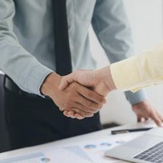 Enggak Perlu Gugup! Lakukan 5 Tips Ini di Hari Pertamamu Bekerja