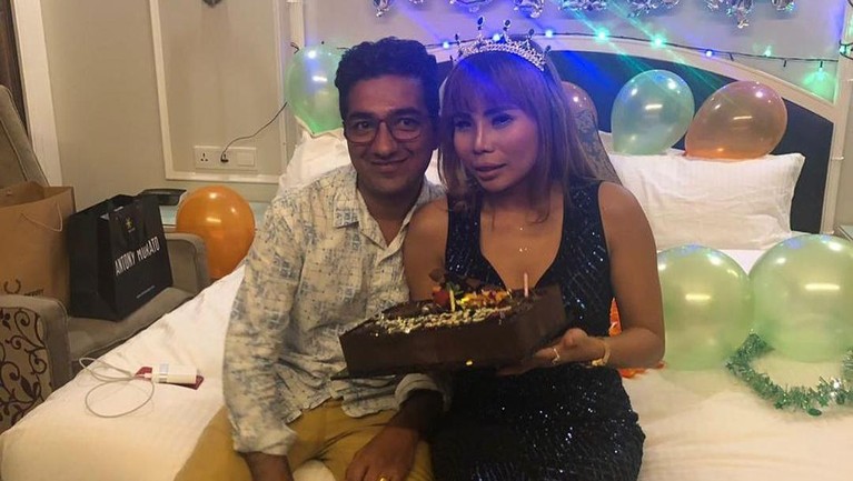 Eva Belisima dan Janu Eva Belisima dan Janu