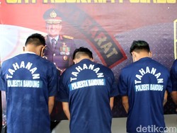 Ini Penampakan 4 Pelaku yang Keroyok-Tusuk Mati Pria Bertato di Bandung