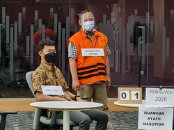 Pertama Kali! Penyidik KPK Gelar Rekonstruksi Terbuka Kasus Suap Bansos Corona