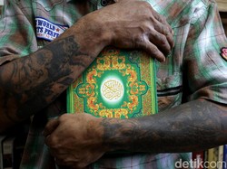 Bagaimana Cara Pondok Tasawuf Underground Merangkul Anak Punk?