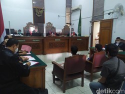 6 Pekerja Proyek Didakwa Lalai Sebabkan Kebakaran Gedung Kejagung
