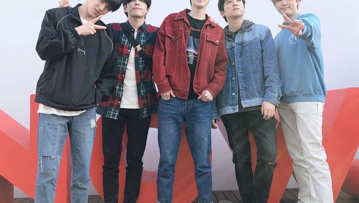 Tak Hanya You Were Beautiful dan Congratulation, Sederet Lagu Day6 Ini Juga Tak Kalah Bagus, lho!