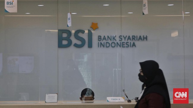 BSI memfasilitasi layanan perbankan syariah untuk PLN di Aceh meliputi layanan pengelola transaksi dan arus kas perusahaan serta penerbit jaminan.