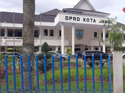 Pemkot Jambi Pastikan Rehab Pagar DPRD Rp 1,3 M Lanjut Meski Ditolak Warga