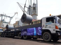 Bos Krakatau Steel Buka Suara soal Dampak Tarif Trump ke Industri Baja