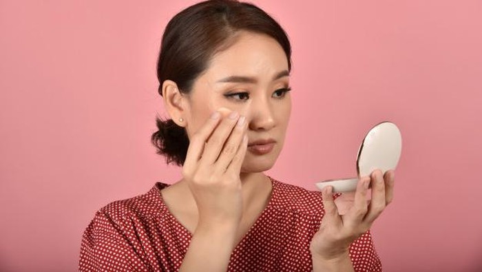Tips Memaksimalkan Hasil Makeup untuk Menutupi Jerawat
