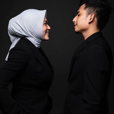 Pernikahan di Ambang Perceraian, Lihat Lagi Kemesraan Rachel Vennya dan Niko