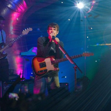 Lirik Lagu Alexander - Rex Orange County