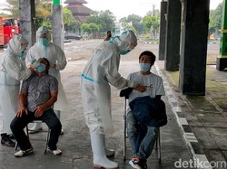 Ratusan Pedagang Boyolali Diperiksa Sepulang Piknik ke Bali, 5 Kena Corona