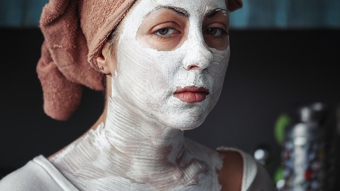 Tak Hanya Memakai Skincare, Biasakan Hal Ini untuk Mendapat Kulit Bersih dan Glowing!