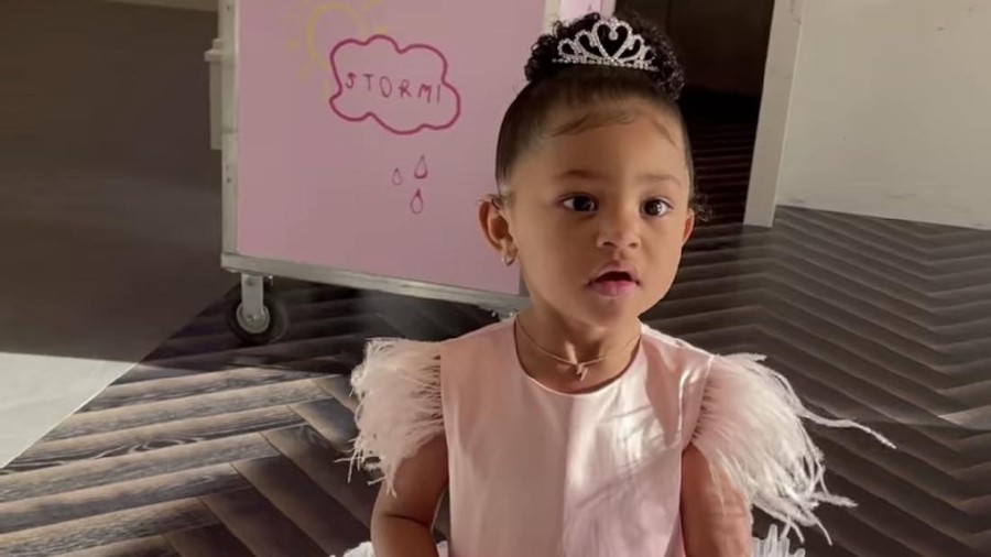 Ulang Tahun Stormi anak Kylie Jenner