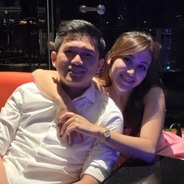 3 Fakta di Balik Batalnya Pernikahan Ayu Ting Ting & Adit Jayusman