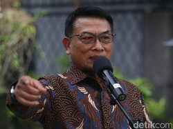 Moeldoko: Aku Ngopi-ngopi Kenapa Ada yang Grogi?