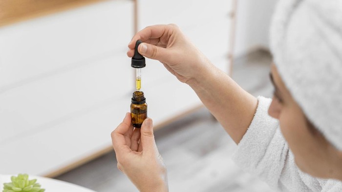 5 Rekomendasi Serum Lokal Ampuh Atasi Kulit Kering