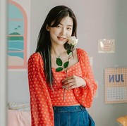 Mengintip Treatment Han Yoora yang Bikin Kulitnya Jadi Glowing!