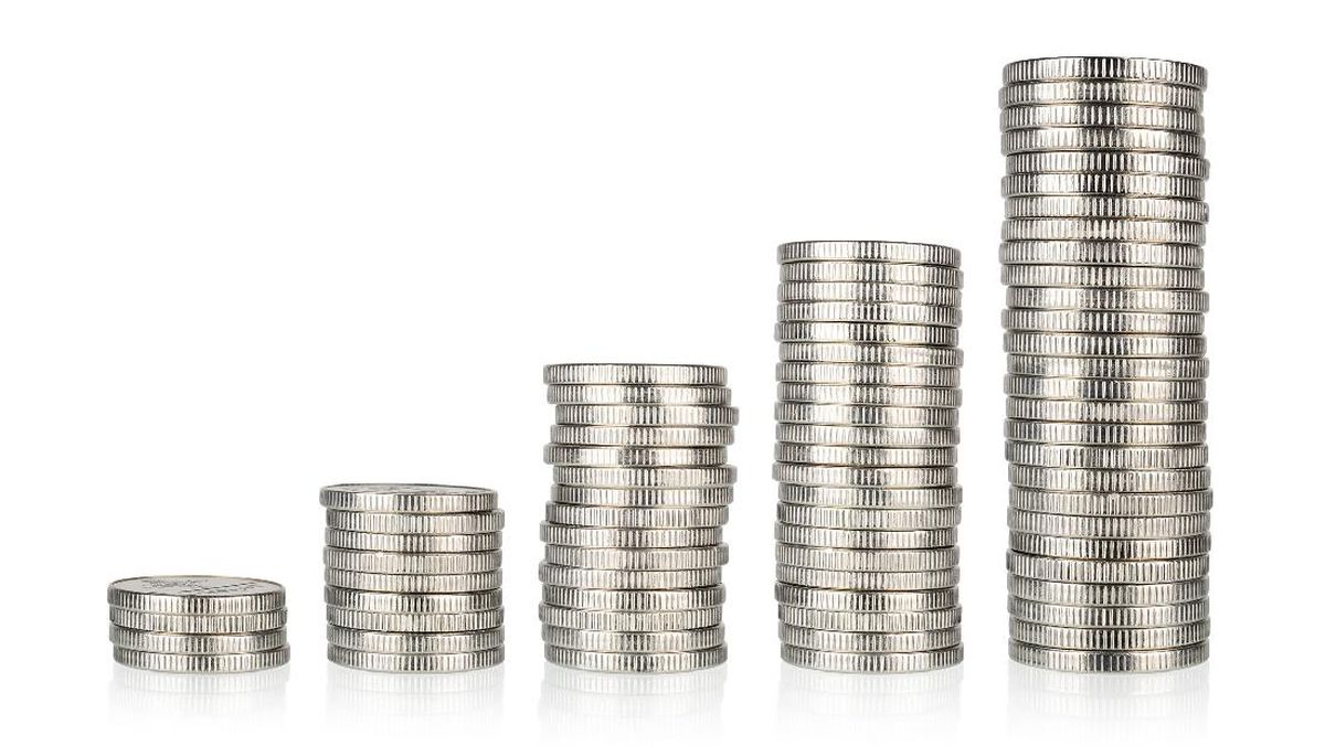 Seluk Beluk Investasi Perak, Alternatif Emas di Tengah Gejolak