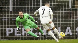 FOTO: Ronaldo Buat Inter Bertekuk Lutut