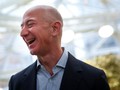 Jeff Bezos Bakal ke Luar Angkasa Bulan Depan