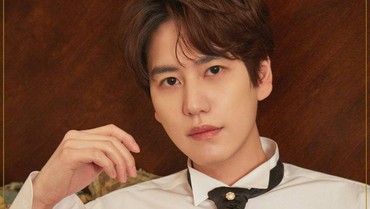 Kyuhyun SuJu Tampil Emosional dalam Cuplikan MV 'Love Story'