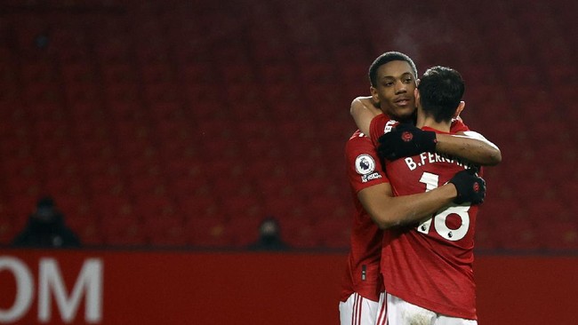 Kemenangan telak Manchester United 9-0 atas Southampton bisa jadi dua sisi mata uang bagi masa depan mereka di Liga Inggris.