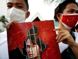 Tolak Kudeta, Guru dan Dosen Myanmar Gelar Aksi Demo