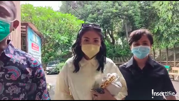 img-title Mantap Bercerai, Nindy Ayunda Janji Buka Suara