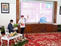 Rhenald Kasali Beberkan Strategi Banyuwangi Tingkatkan Kinerja Sosial-Ekonomi