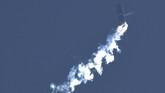 FOTO: Detik-detik Roket Spacex Meledak Prototipe roket SpaceX Starship SN9 tanpa awak yang akan digunakan ke Mars, meledak saat jalani uji coba di Texas, AS, Selasa (2/2).