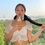 Rahasia Tubuh Ideal Para Idol K-Pop, Jennie Hingga V BTS