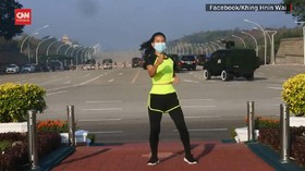 VIDEO: Viral Senam Aerobik di Tengah Kudeta Myanmar