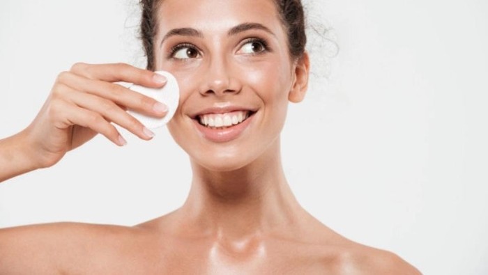 4 Rekomendasi Cleansing Balm di Bawah 100ribu