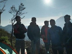 Naik-naik ke Puncak Gunung Bismo, Indah-Indah Sekali