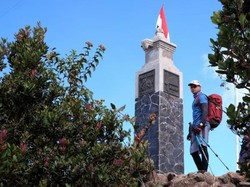 Sensai Mendaki Gunung Lawu Tanpa Bermalam