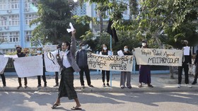 Akademisi Myanmar Ajak Rakyat Lawan Kudeta