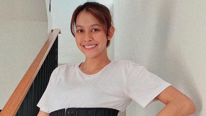 Rahasia Bunga Jelitha, Turun 9 Kg Setelah Lahiran